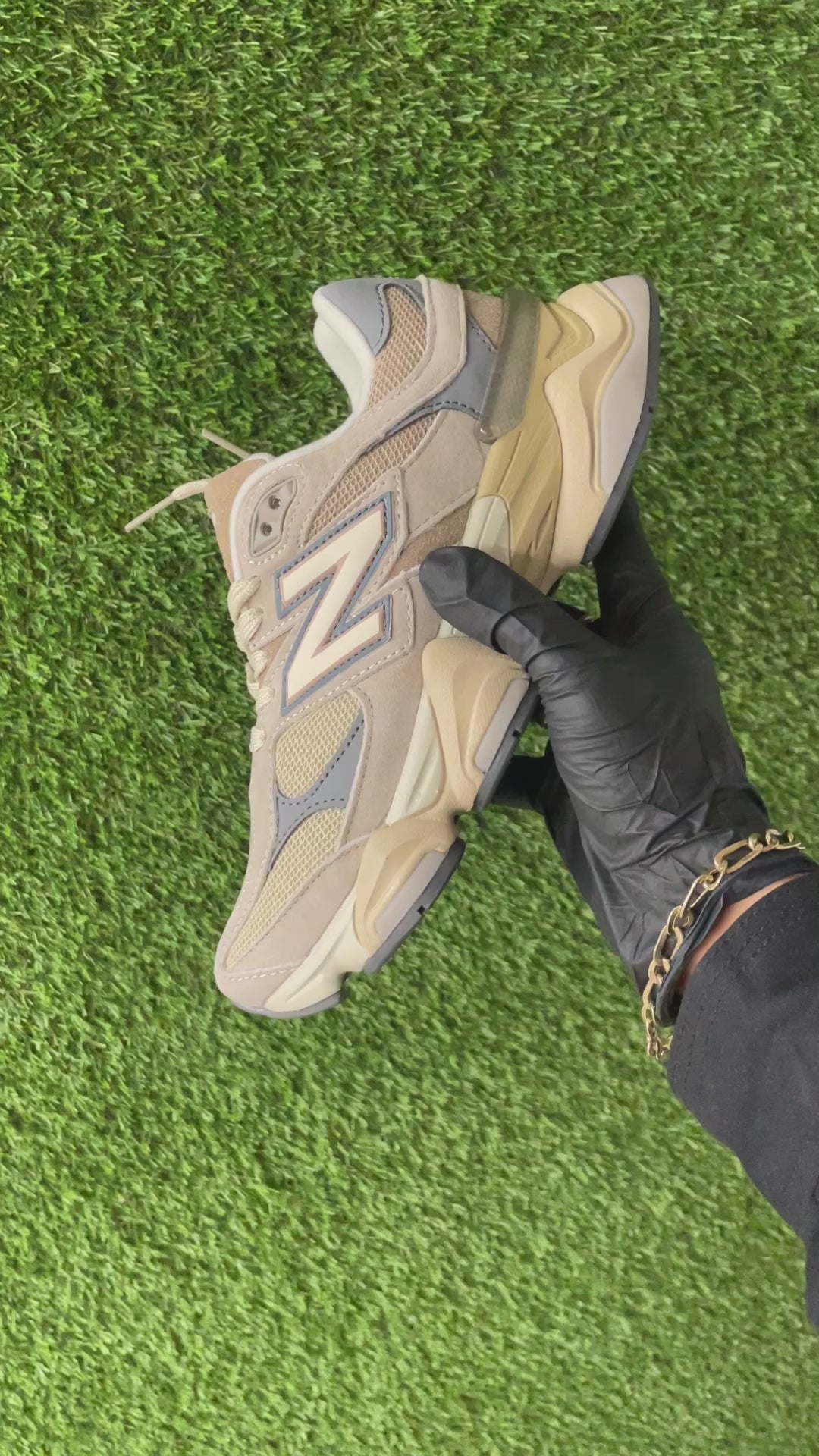 New balance woman shoes